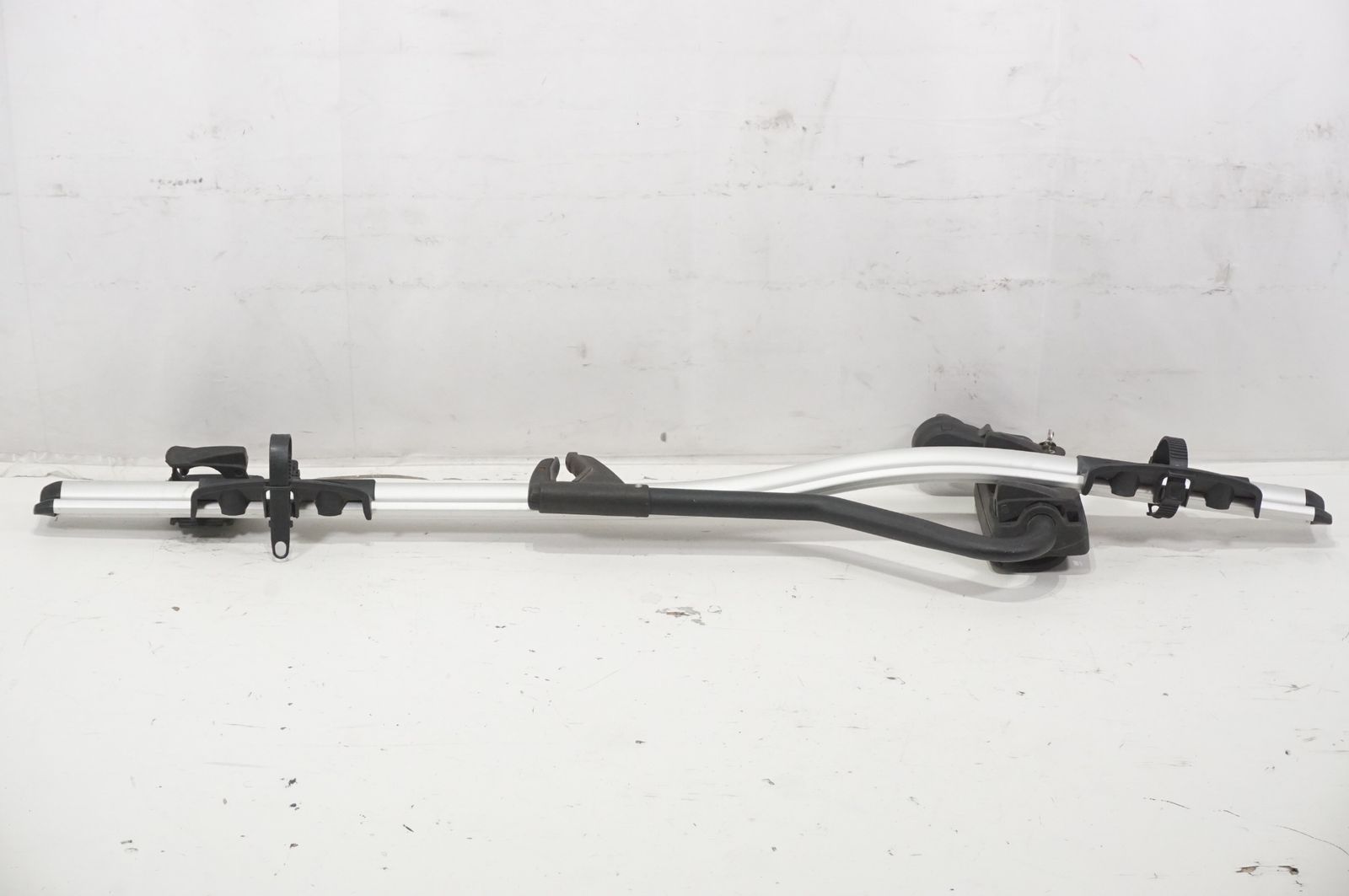 THULE 「スーリー」 TH591 サイクルキャリア / バイチャリAKIBA店