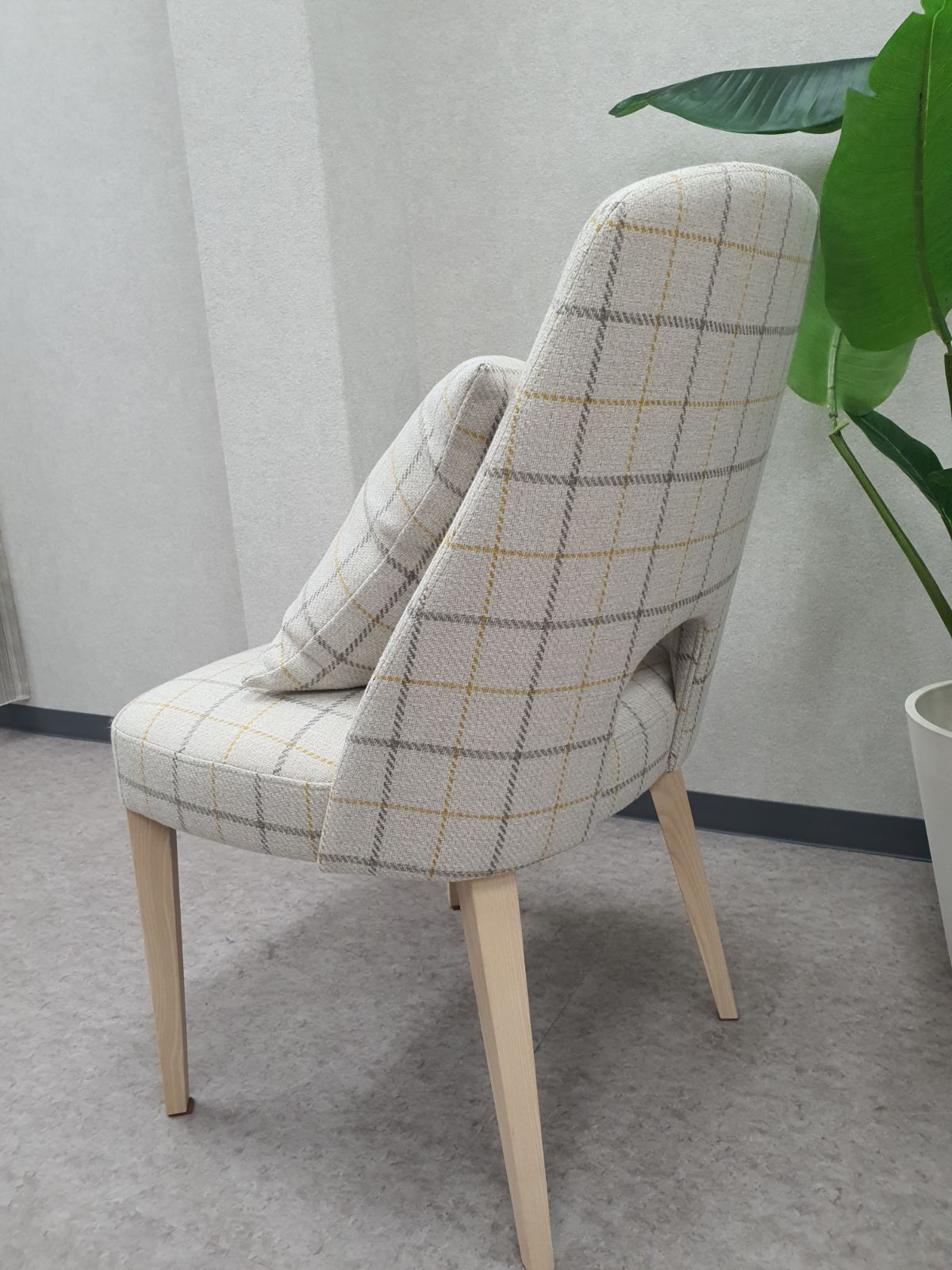 ADコア チェア MD-501Sクッション付き チェック MARWIL-DEMENAGEMENTS_CH