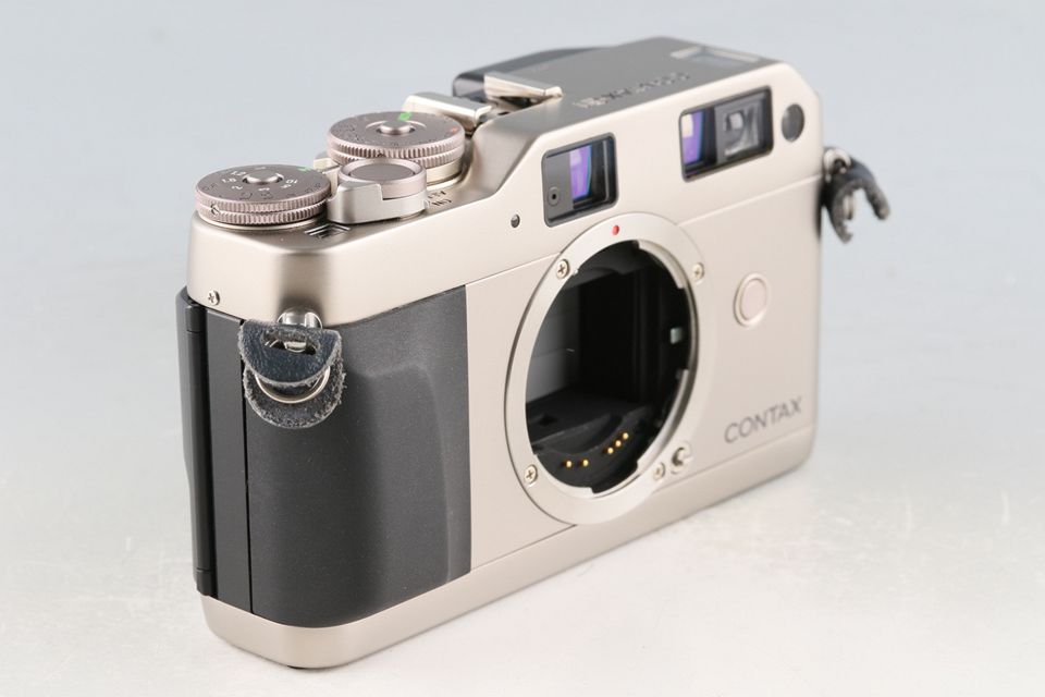 Contax G1 35mm Rangefinder Film Camera #60644D4 The Contax G1 is a