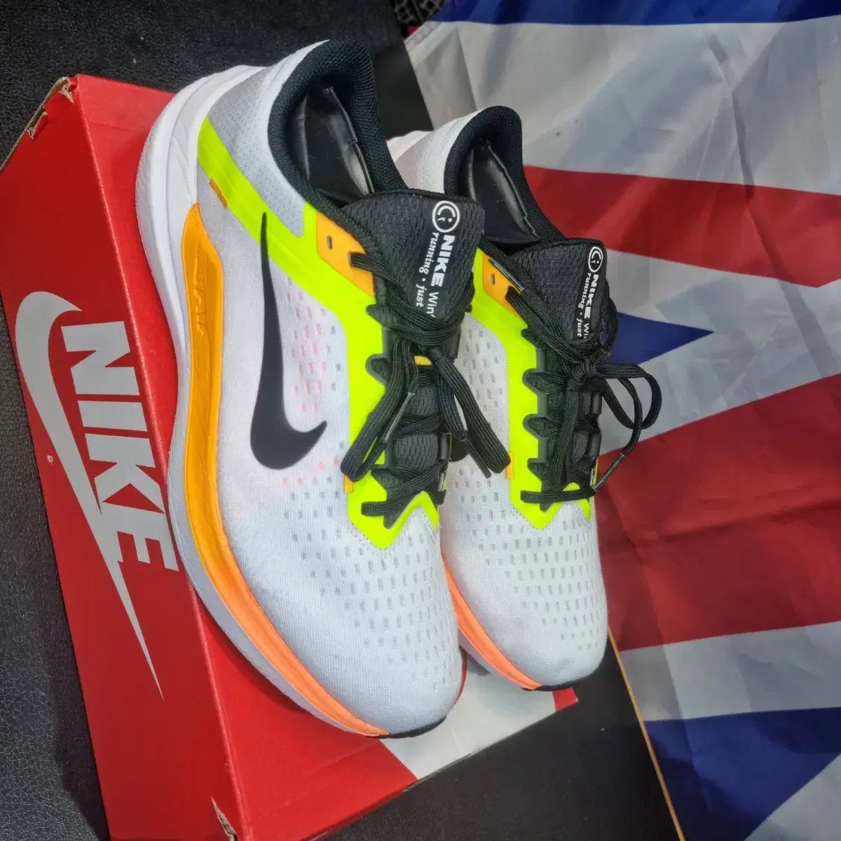 NIKE ナイキ ランニングシューズ 270 OLIVEOS_COM_TR