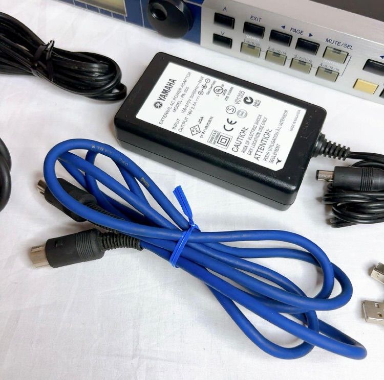 美品】YAMAHA MOTIF-RACK TONE GENERATOR - メルカリ