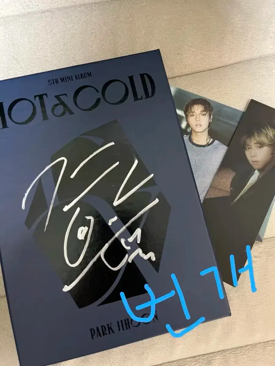 2025年最新】パクジフンサインの人気アイテム - メルカリ