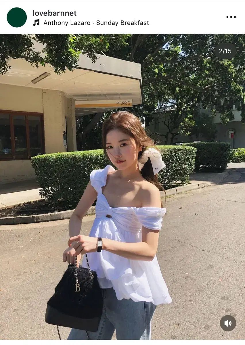 The Barnnet マグノリア オフショルダー トップ新品未使用タグ付き The Barnnet(ザ・バーネット) Magnolia Off ー Shoulder Top
