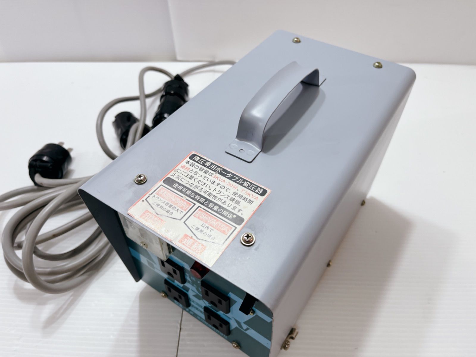 スター電器 トランスターV変圧器 降圧専用入力電圧 200V型式STV-3000 リサイクルショップUNFOLD メルカリ
