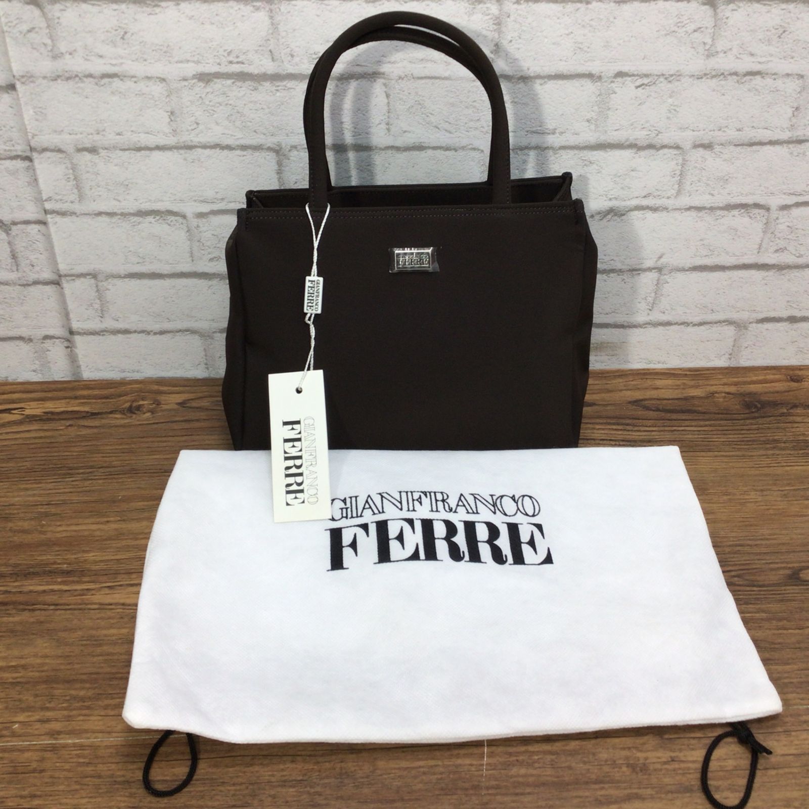 美品　GIANFRANCO FERRE　フェレ　ボストンバッグ　クロコ型押し 7399 【未使用】GIANFRANCO FERRE ジャンフランコフェレ
