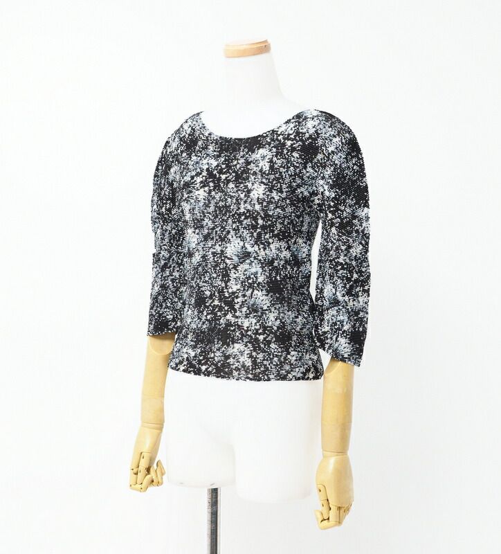 □美品□me ISSEY MIYAKE ミー イッセイ ミヤケ ブラウス カットソー  