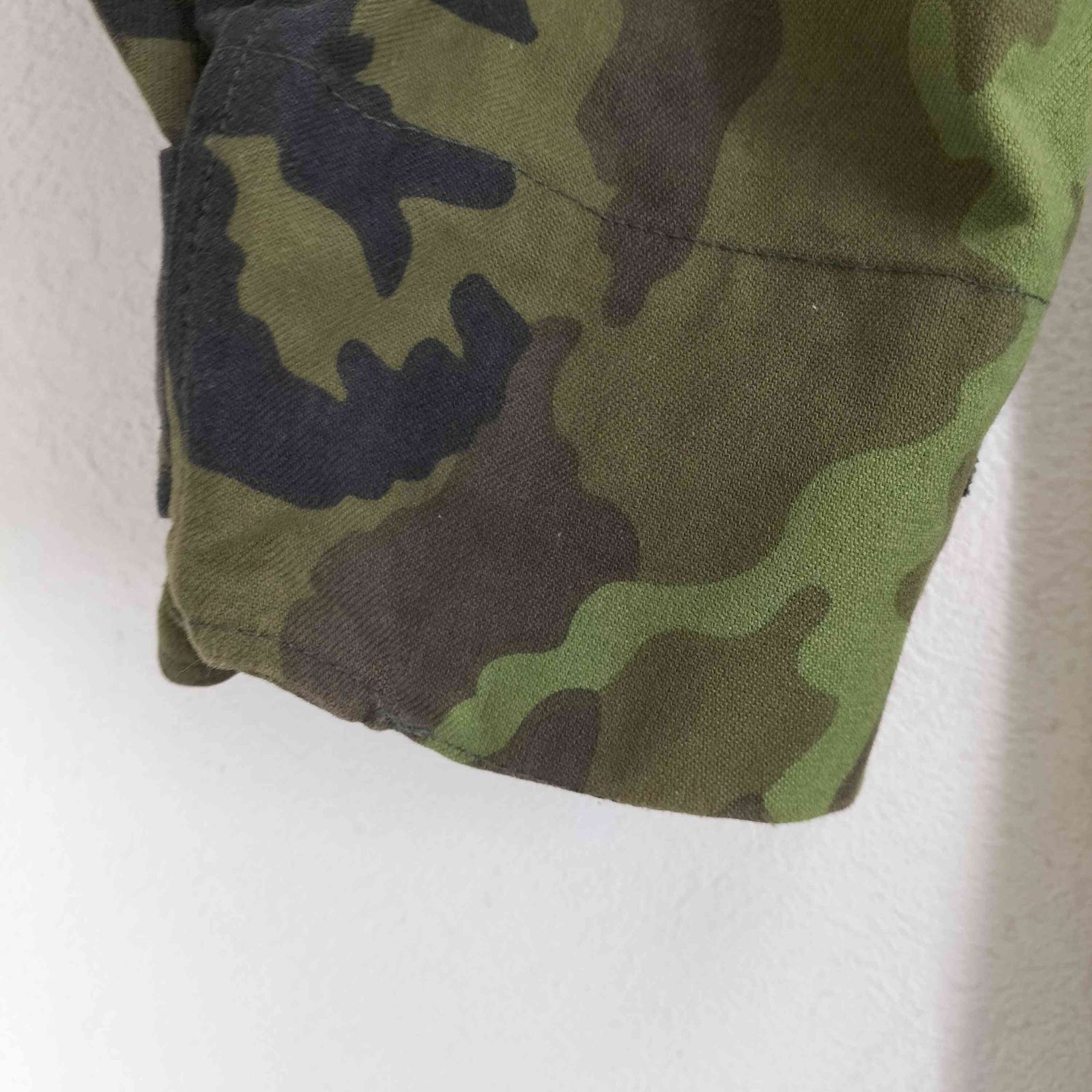 USED古着(ユーズドフルギ) 1998 チェコ軍 otavan trebon M-95 フィールドコート メンズ  182-100【中古】【ブランド古着バズストア】 ユーズドフルギ USED古着 1998 チェコ軍 otavan trebon M-95