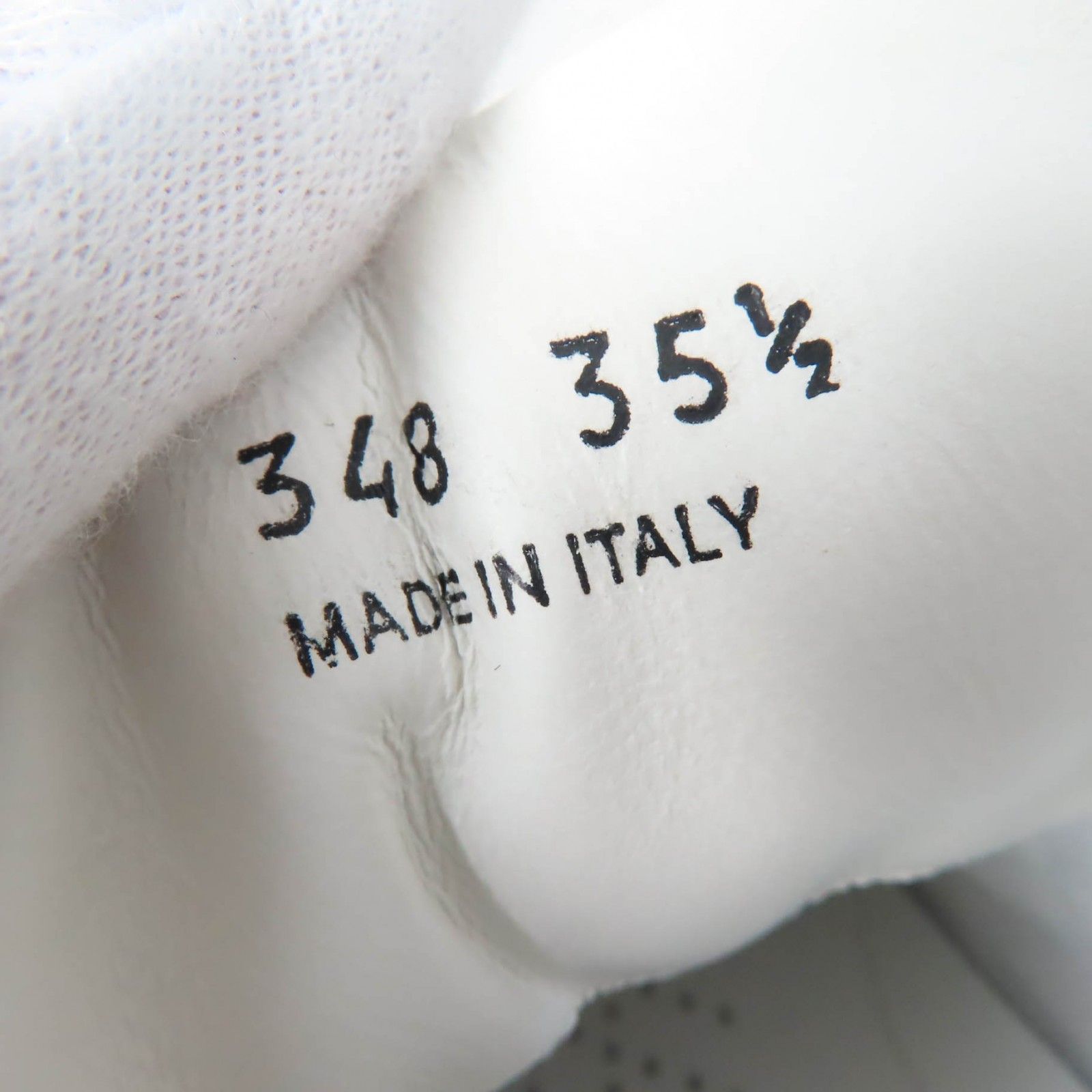 極美品☆PRADA プラダ 1E348N トライアングルロゴ クリスタル付 レザー