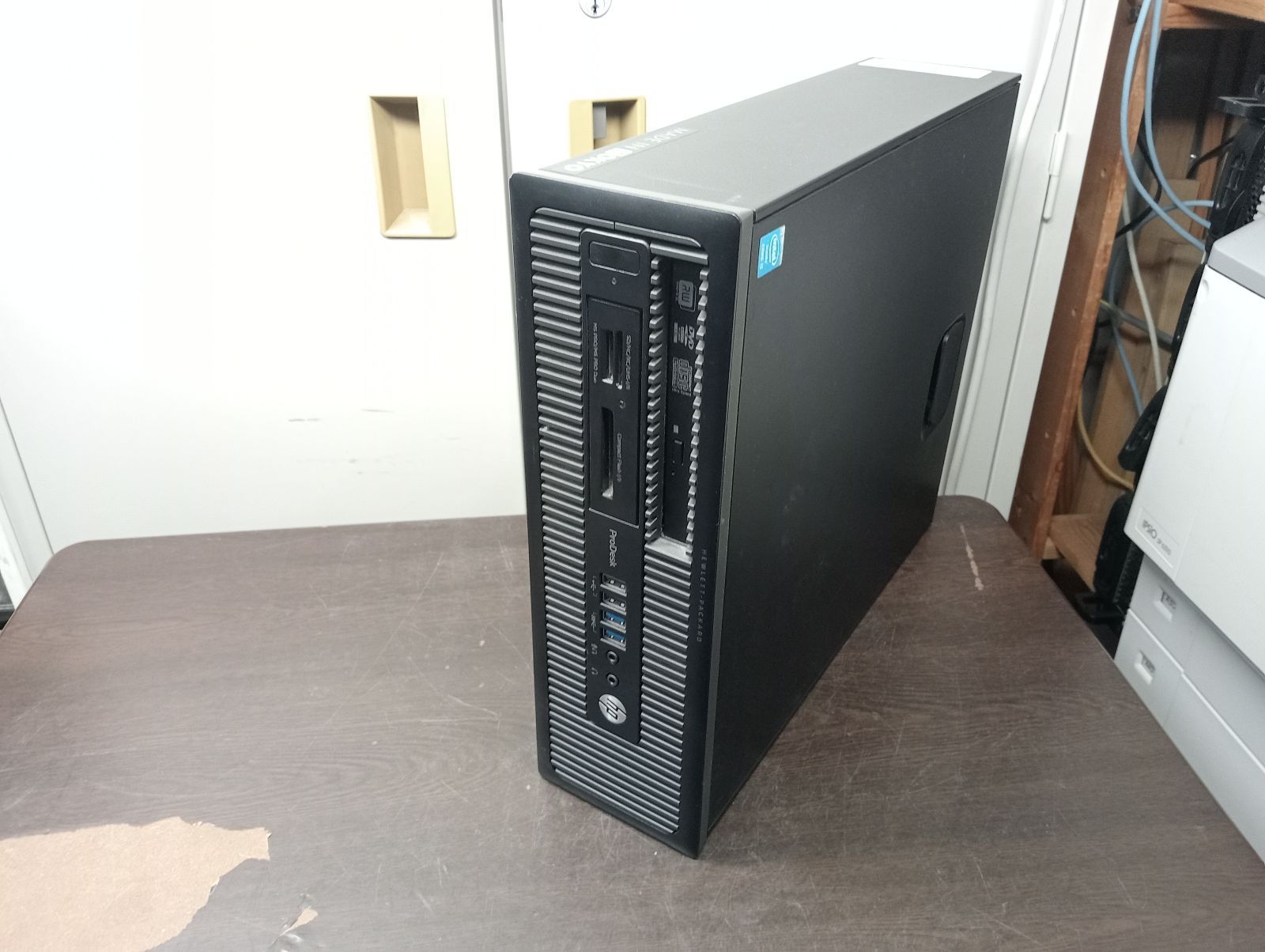 【中古】HP ProDesk 600 G1 SFF <<Corei5 4570 3.2GHz>><<大容量メモリ4GB>><<500GB HDD>><<DVD-MULTI>><<Windows8.1Pro64bit>>