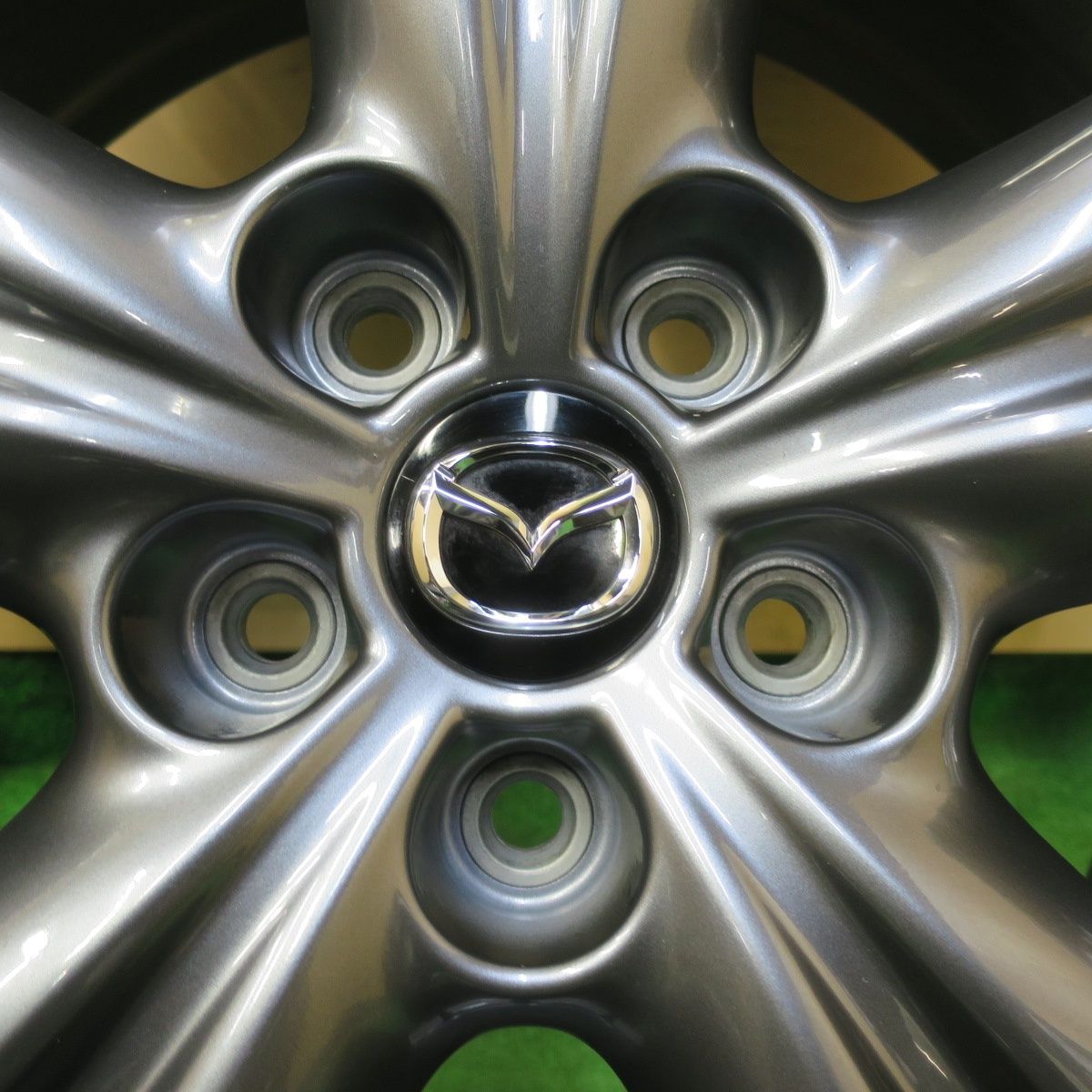 タイヤほぼ未使用！22年！キレイ☆マツダ CX-60 純正 235/60R18