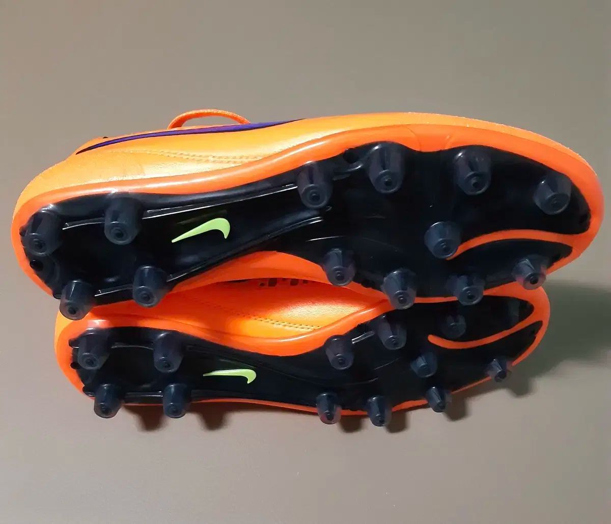 NIKE ナイキ