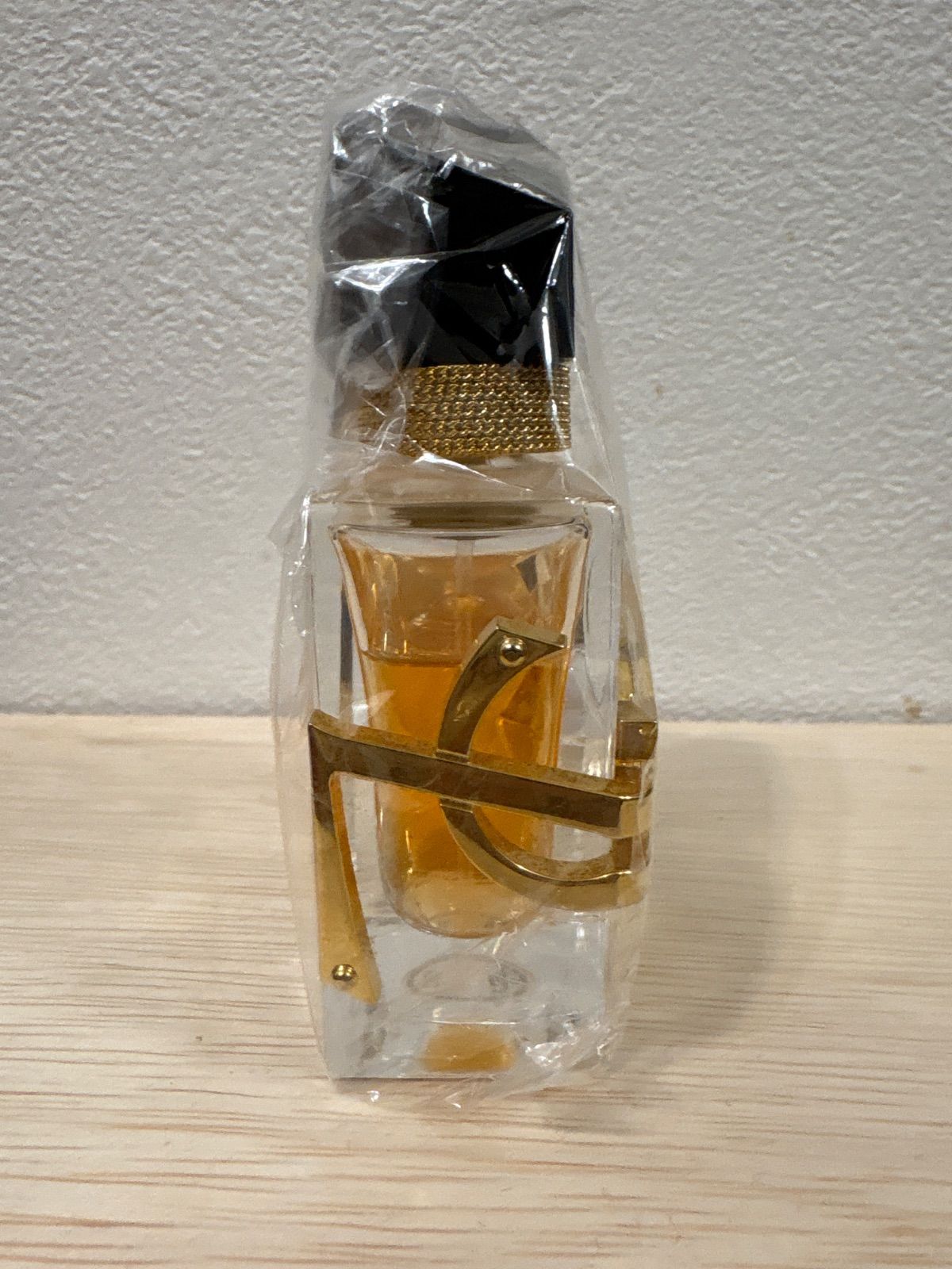 CSF097 イヴ・サンローラン リブレ オーデパルファム 30ml 6割