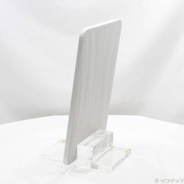 未使用品〕 未使用品 iPad(A16) 256GB シルバー MD4G4J／A Wi-Fi【258
