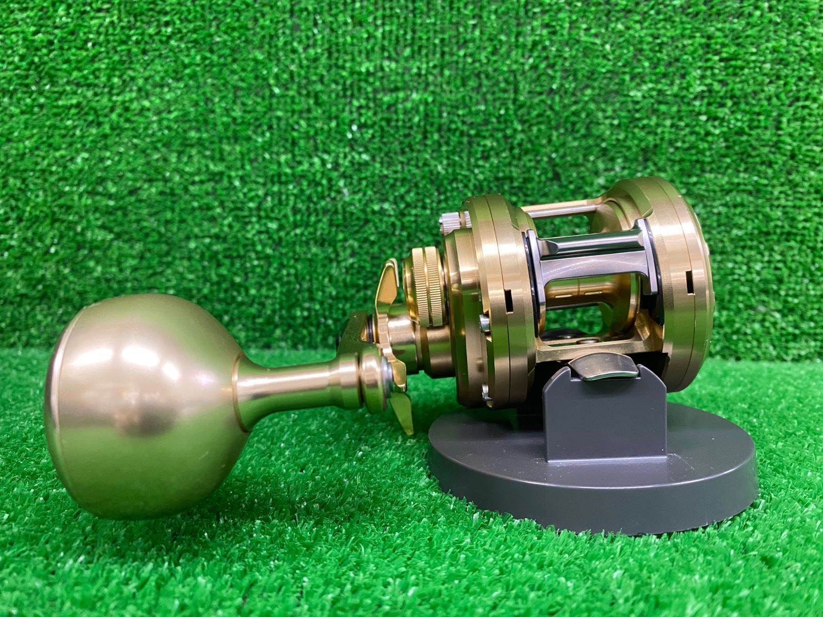  21 バサラ 150 L 併売 ☼ ベイトリール(ルアー用) リール