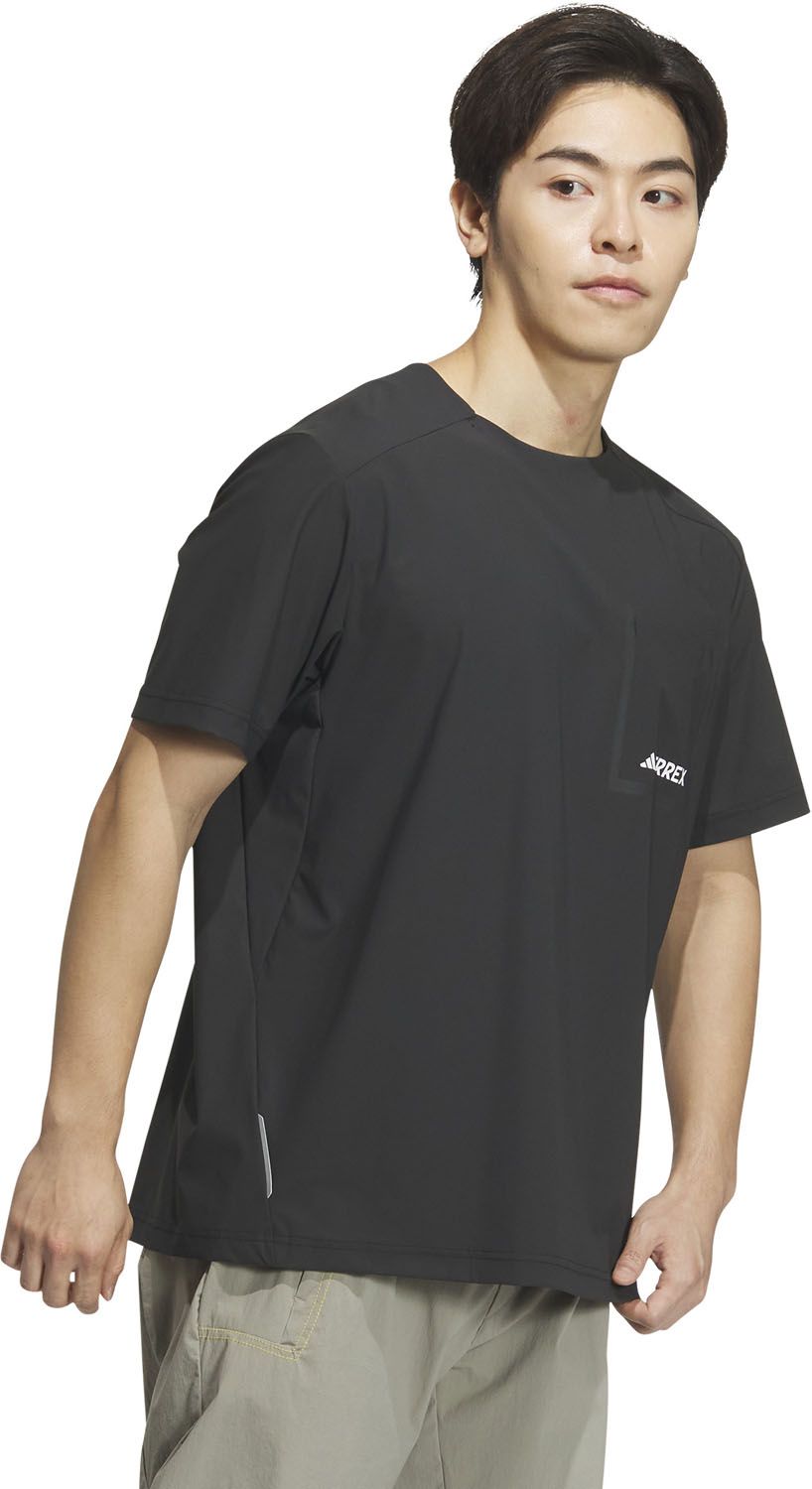 アディダス adidas