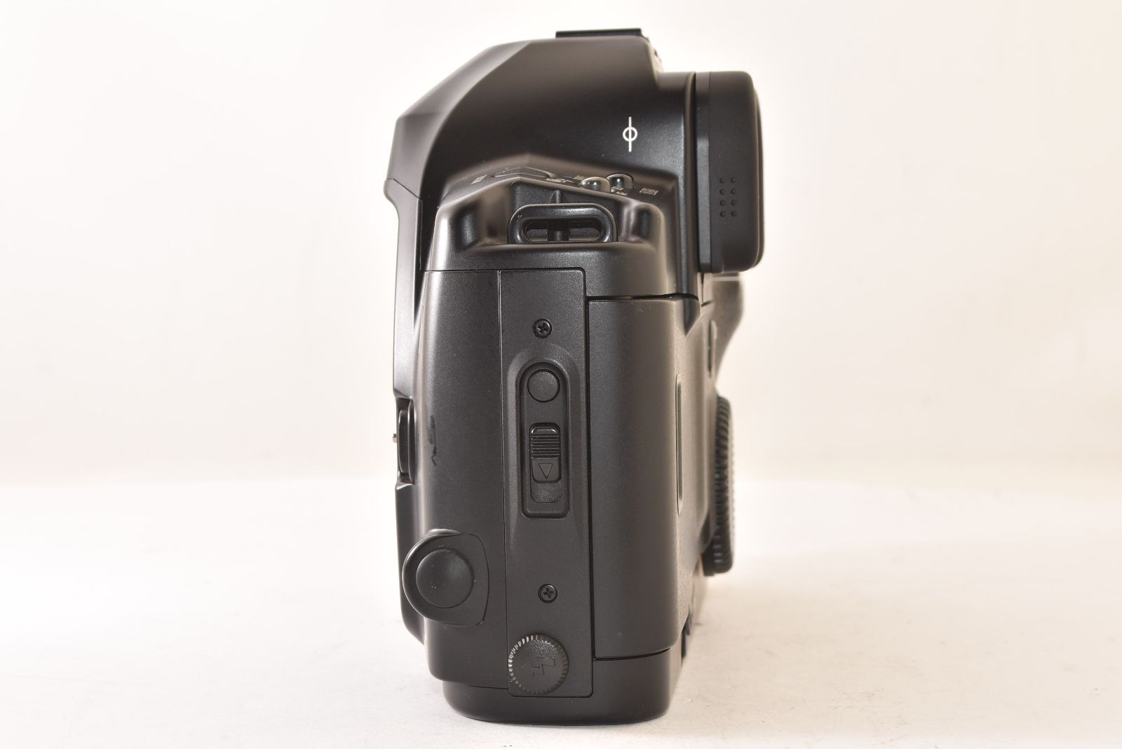 フィルム一眼レフカメラ