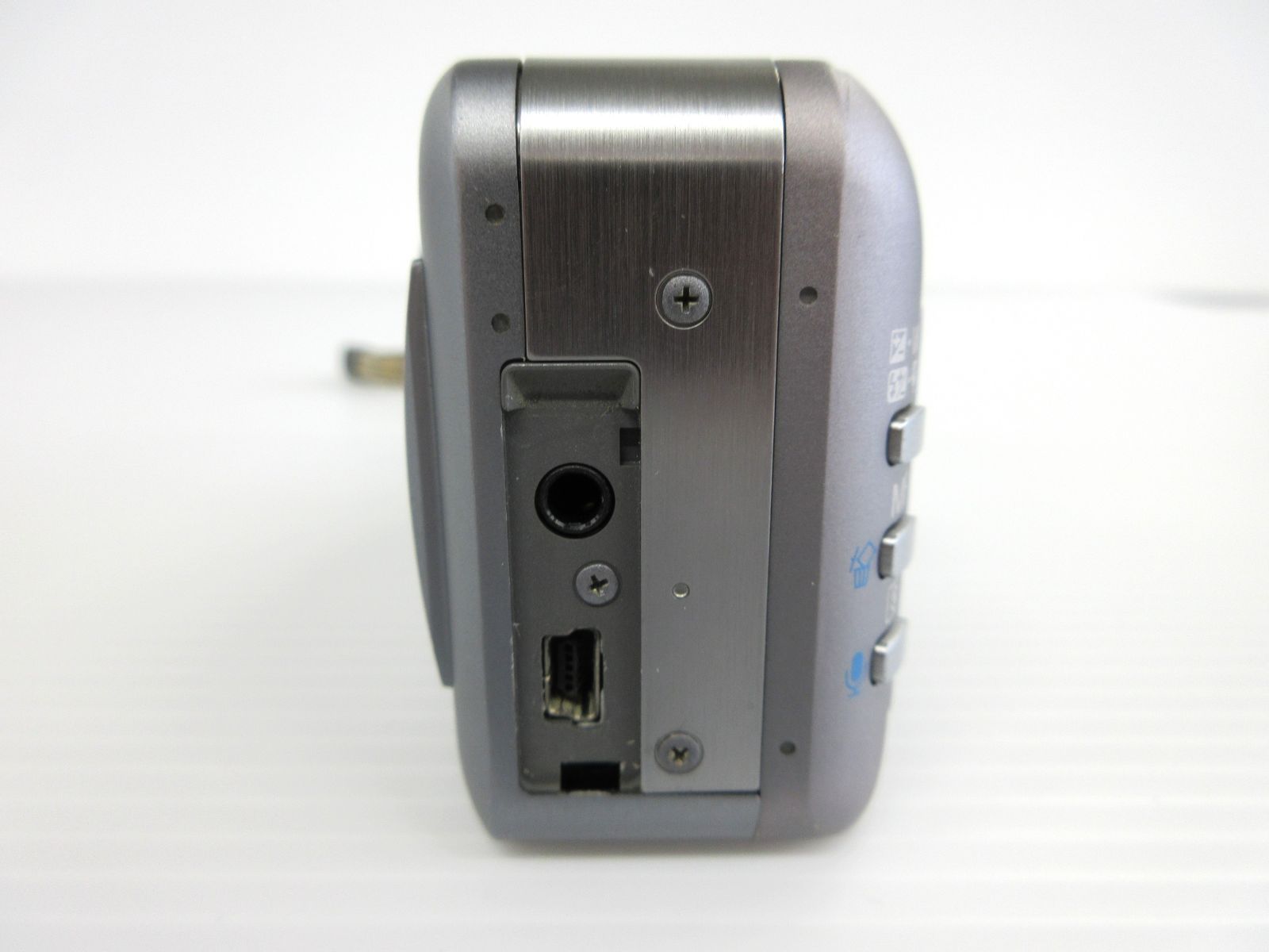 ジャンク】デジタルカメラ PowerShot S40 キャノン - メルカリ