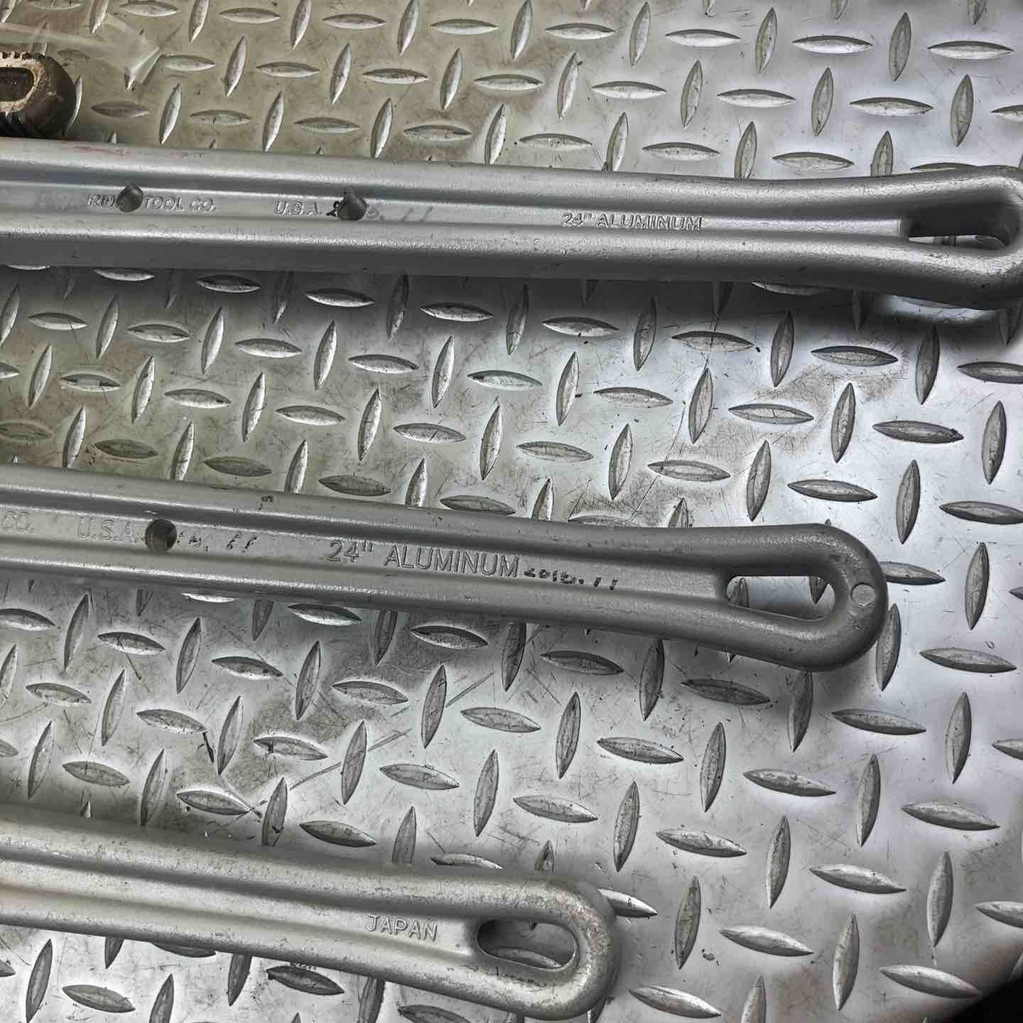 【激安通販】 RIDGID スーパーツール パイプレンチ ３点セット