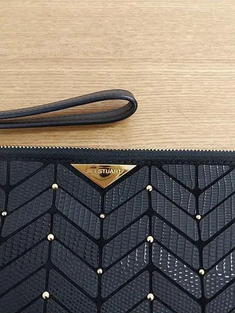 クラッチバッグ 20