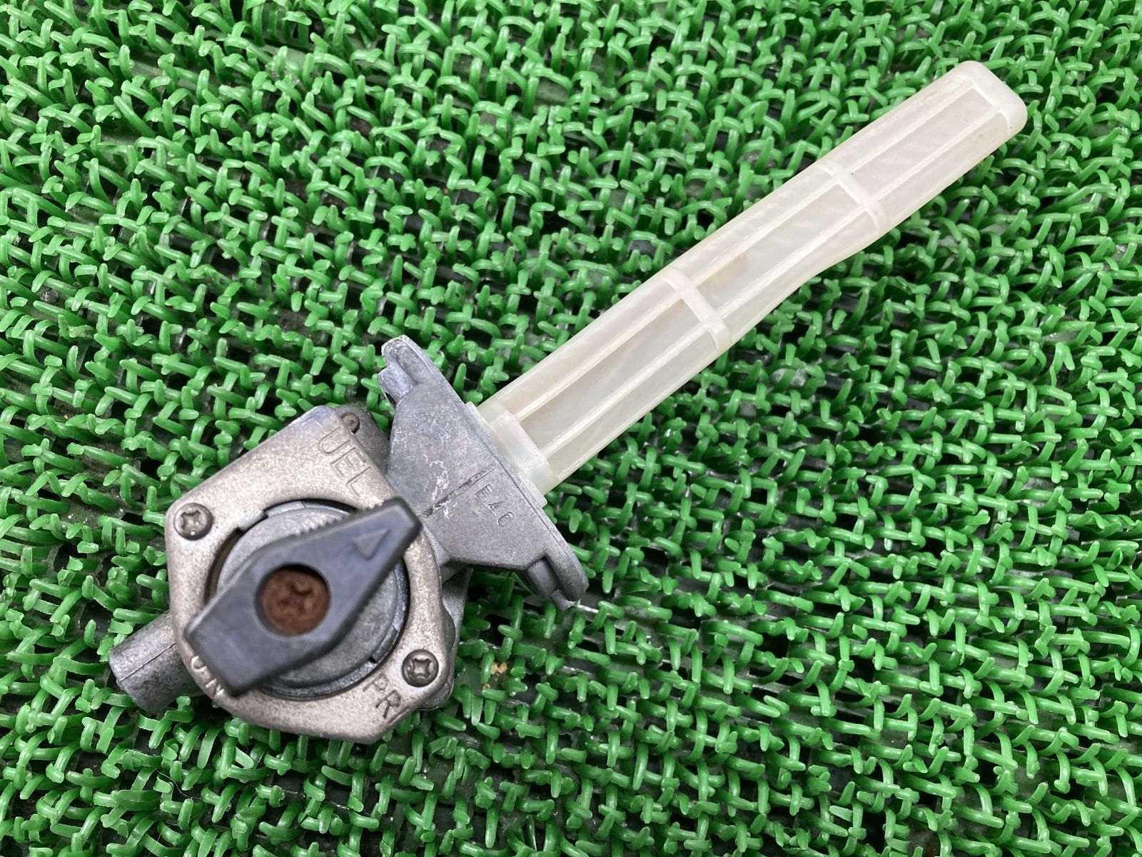 XJR1200 フューエルコック 4KG-008*** ヤマハ 純正 中古 バイク 部品 4KG ガソリンコック 割れ欠け無し 品薄 希少品 車検 Genuine