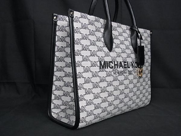 □新品□未使用□ MICHAEL KORS マイケルコース MK柄 キャンバス