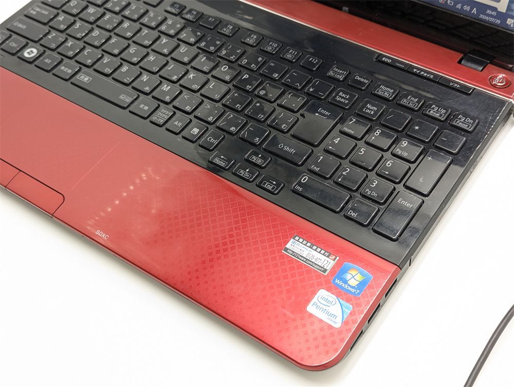 激安 高速SSD Windows10済 11.6型 赤 ノートパソコン Acer Ferrari One