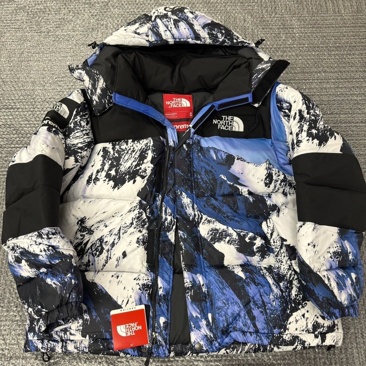 17aw Supreme The North Face Mountain Baltoro Jacket Mサイズ シュプリーム ノースフェイス バルトロジャケット 雪山 未使用