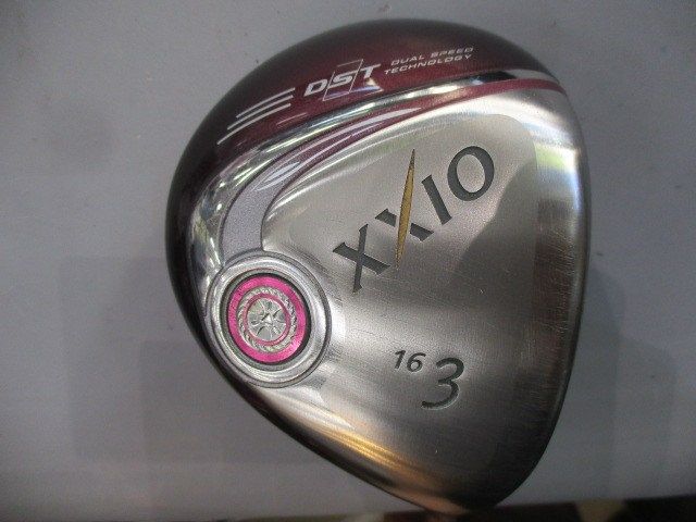 夏セール開催中。 レディースフェアウェイウッド ダンロップ ゼクシオ2016モデル ボルドー MP900L L 16 134145