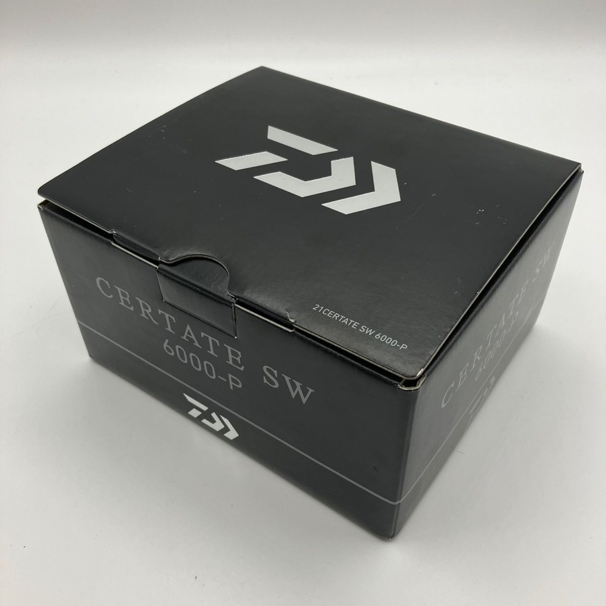 未使用 ダイワ 21 セルテート SW 6000-P スピニングリール