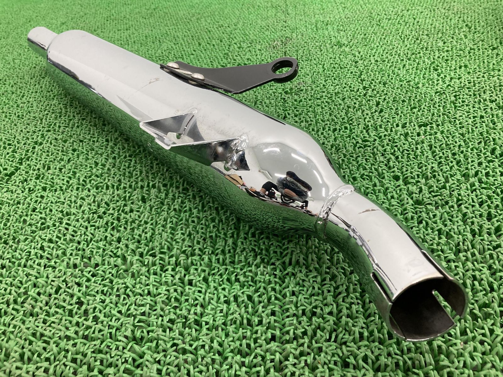 ボンネビルT100 サイレンサーマフラー 左 2206355 トライアンフ