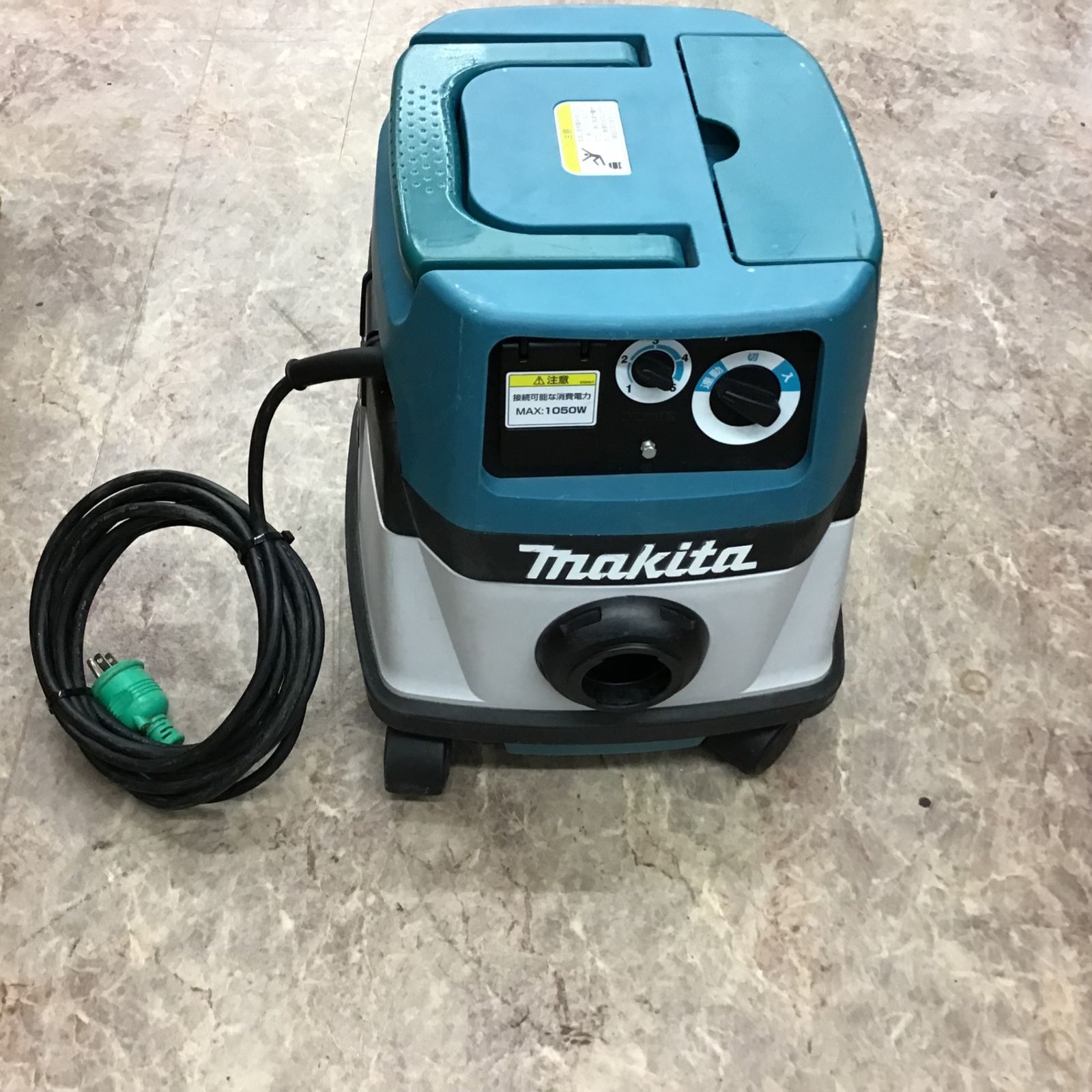 マキタ(makita) 集じん機 乾湿両用 483(P)【所沢店】 マキタ(makita) 集じん機 乾湿両用 483(P)【所沢店】
