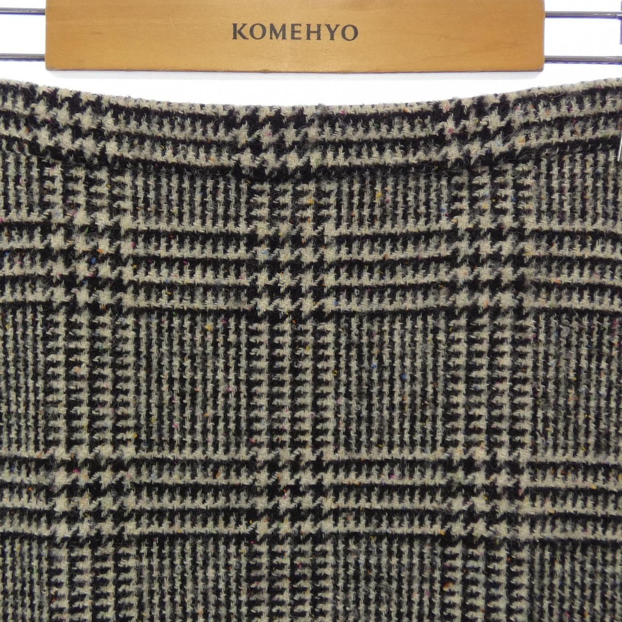 エルマンノシュエルビーノ ERMANNO