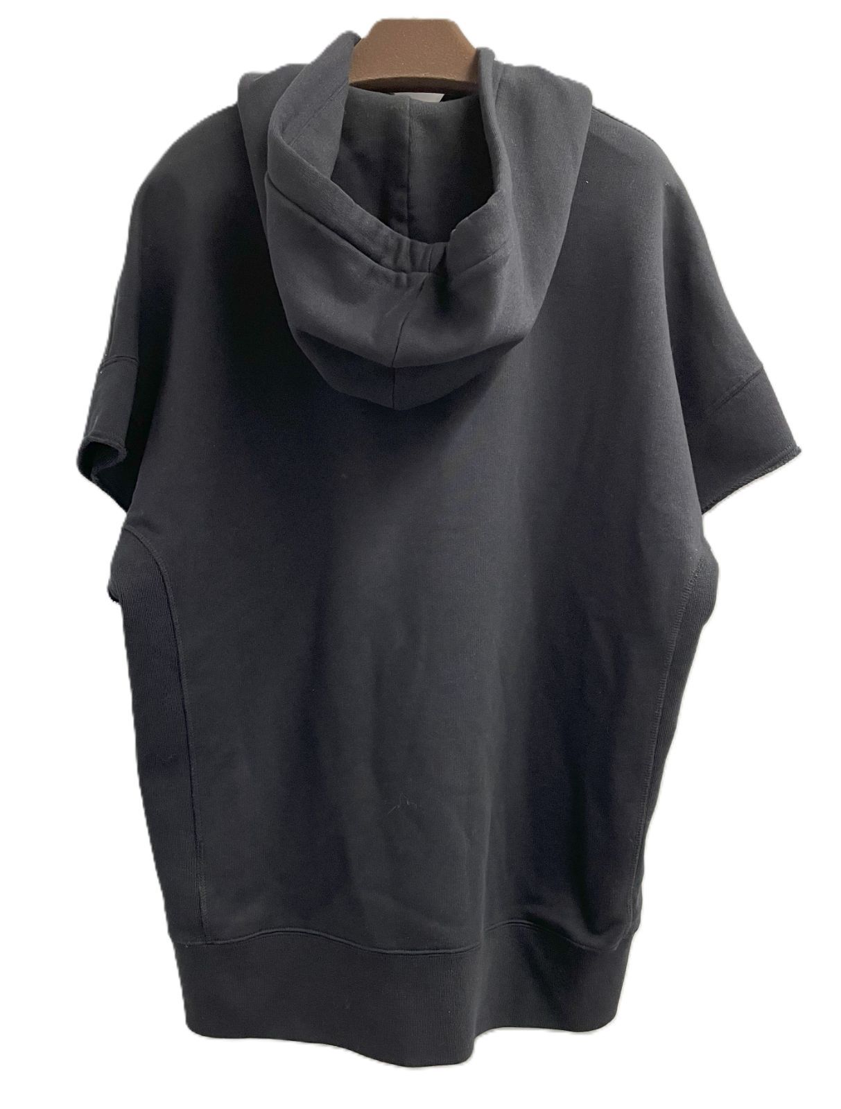 GIVENCHY(ジバンシィ) カットオフスリーブ ロゴパッチ スウェット 