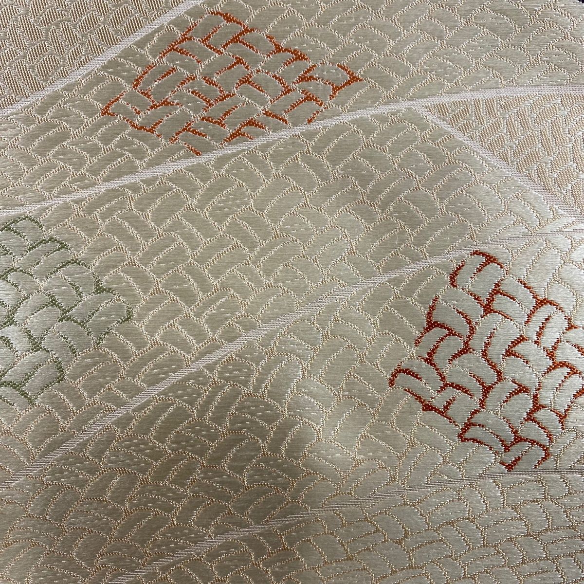 幾何学模様 刺繍