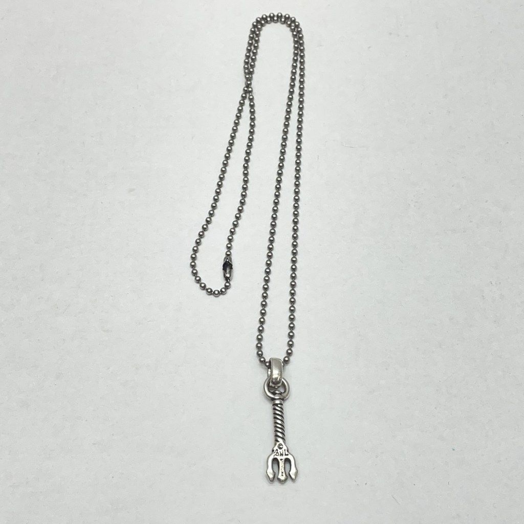  01 w-5391 ビルウォールレザー BILL WALL LEATHER CUSTOM TRIDENT CHARM カスタム トライデント チャーム ネックレス ボールチェーン 保存袋 Gカードあり シルバーアクセ 品 ネックレス アクセサリー