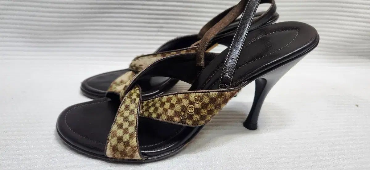 Vuitton ルイヴィトン
