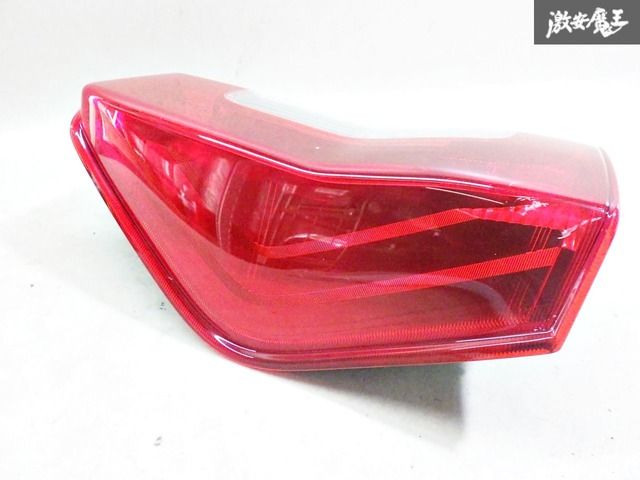 ♦︎ダイハツ♦︎タントLA600S左純正テール♦︎点灯確認済み♦︎ ♦︎ダイハツ♦︎タントLA600S左純正テール♦︎点灯確認済み