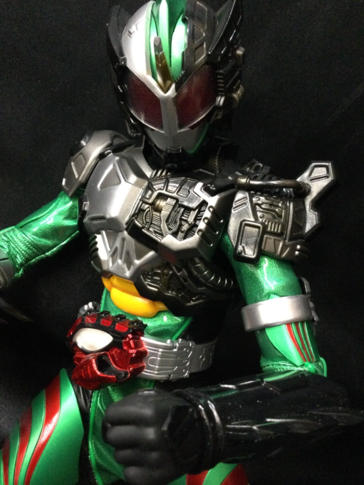 ブランド 新品 RAH リアルアクションヒーローズ GENESIS 仮面ライダー