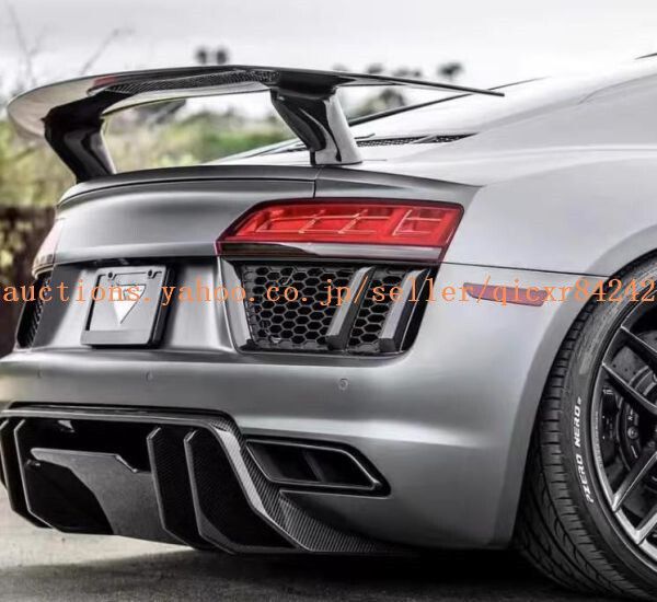 高品質 アウディ R8 V8 2017-2025 カーボンファイバー リアバンパーディフューザー カーアクセサリ1個q46902