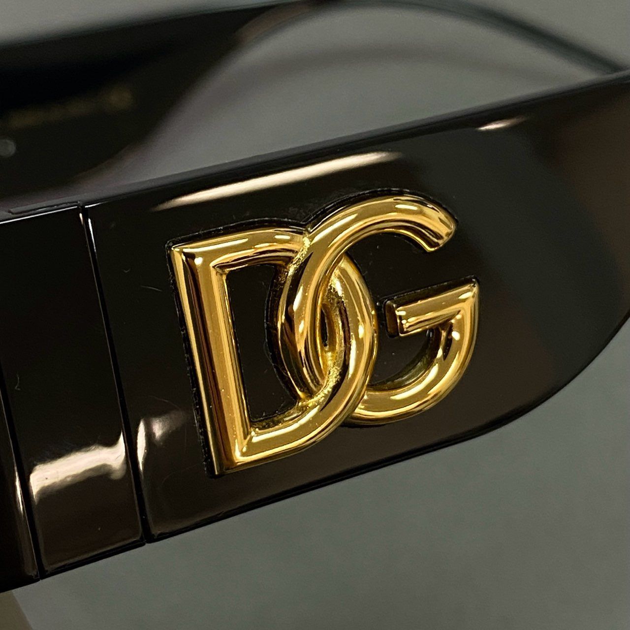 j29 DOLCE&GABBANA ドルチェアンドガッバーナ トランスバーレンシー