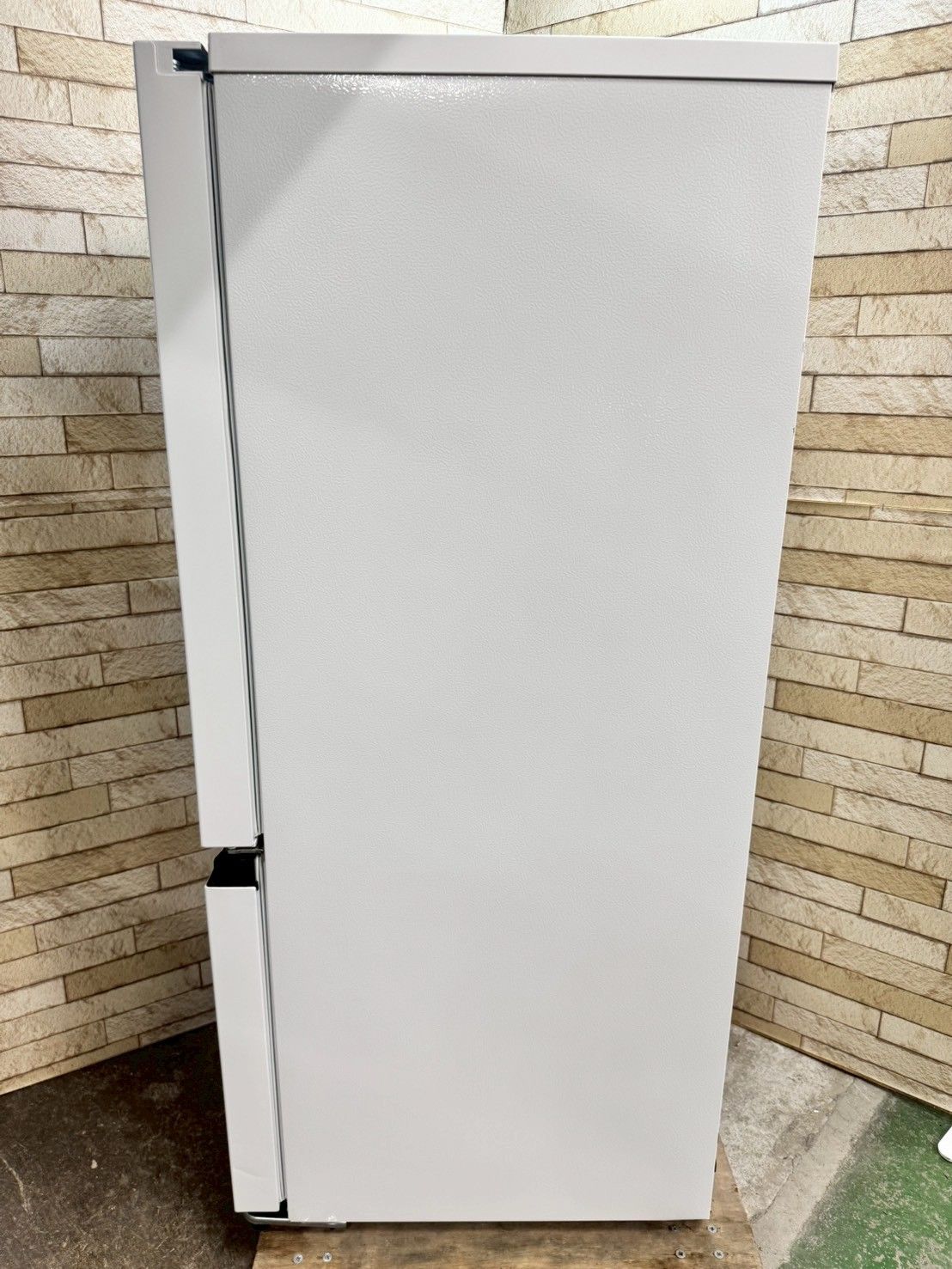 大阪送料無料☆3か月保障付き☆冷蔵庫☆ハイセンス☆2ドア☆2025年☆HR