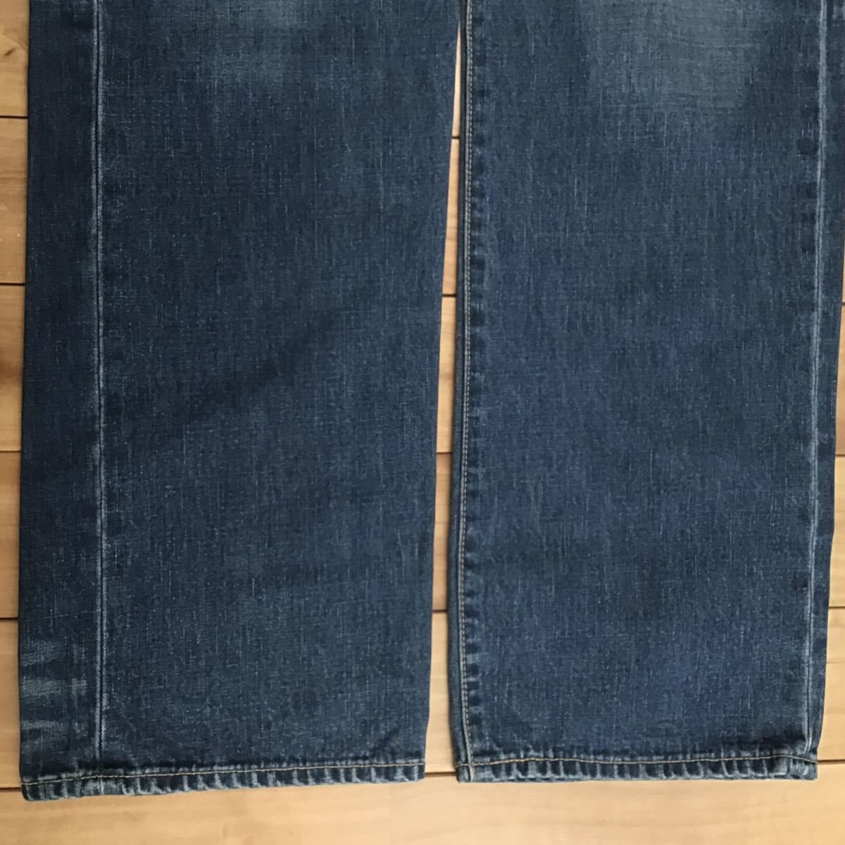 KAWS × BAPE デニム パンツ Mサイズ a bathing ape Denim pants カウズ 