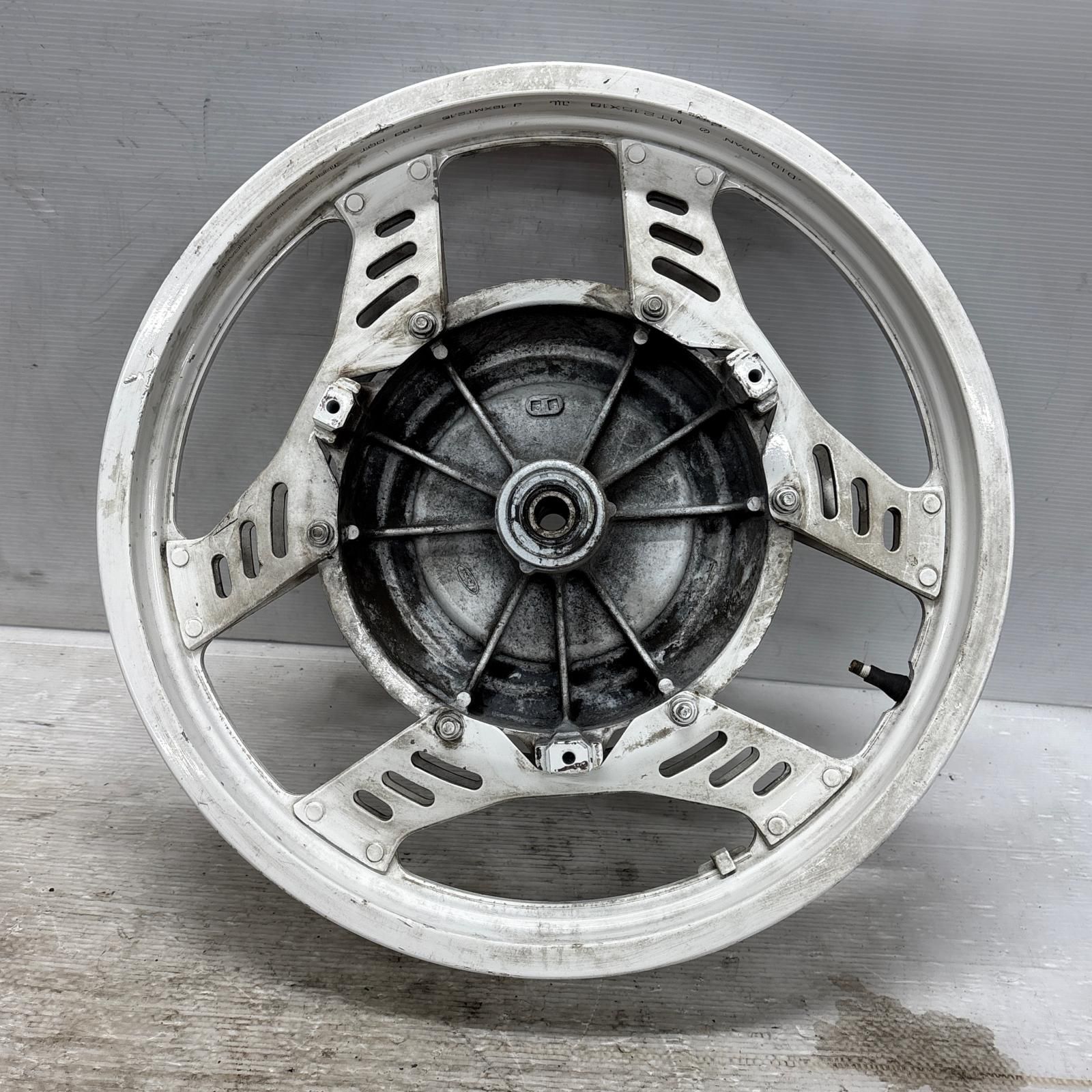 HONDA CBX400F リア　純正ホイール HONDA ホンダ 純正品 CBX400F I型 II型 タイヤ リアホイール