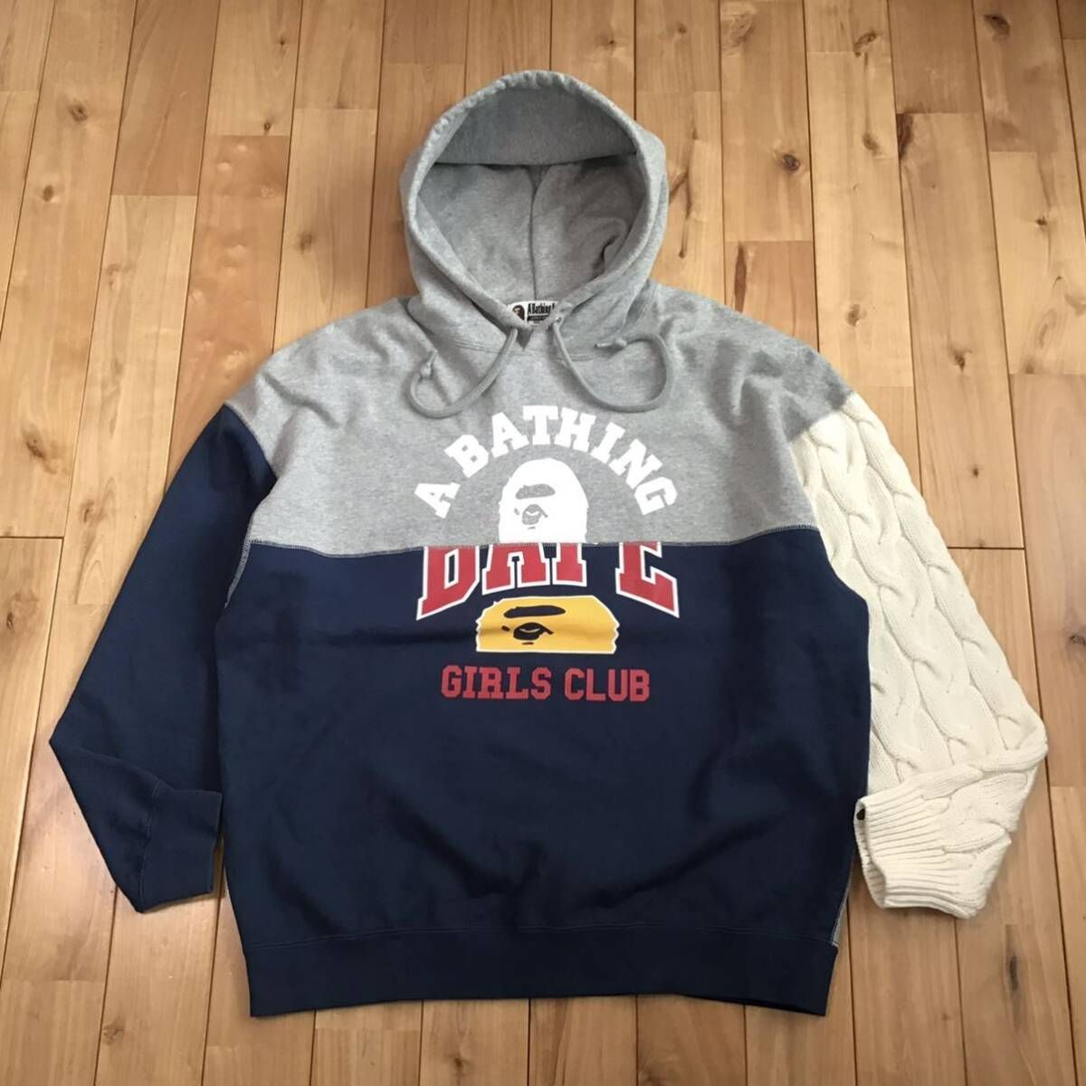 A BATHING APE カレッジロゴ パーカー レディース S カレッジロゴ プルオーバー パーカー レディース Sサイズ a