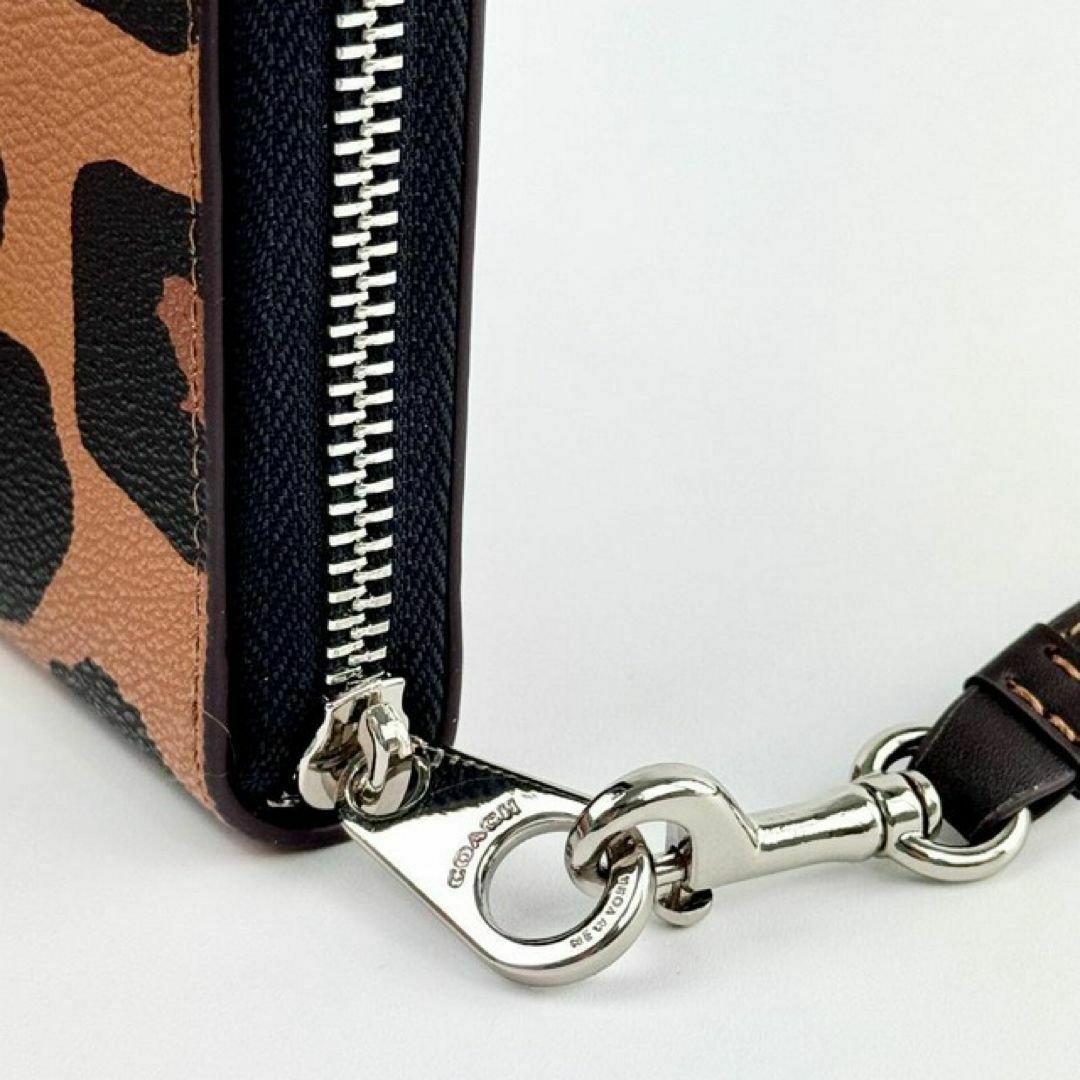新品・未使用】COACH 長財布 レオパード柄 ライトサドル ストラップ付