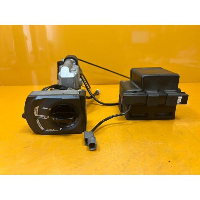 XX 59225 スズキ SUZUKI スカイウェイブ250 タイプS CJ44A-102 キーセット 鍵