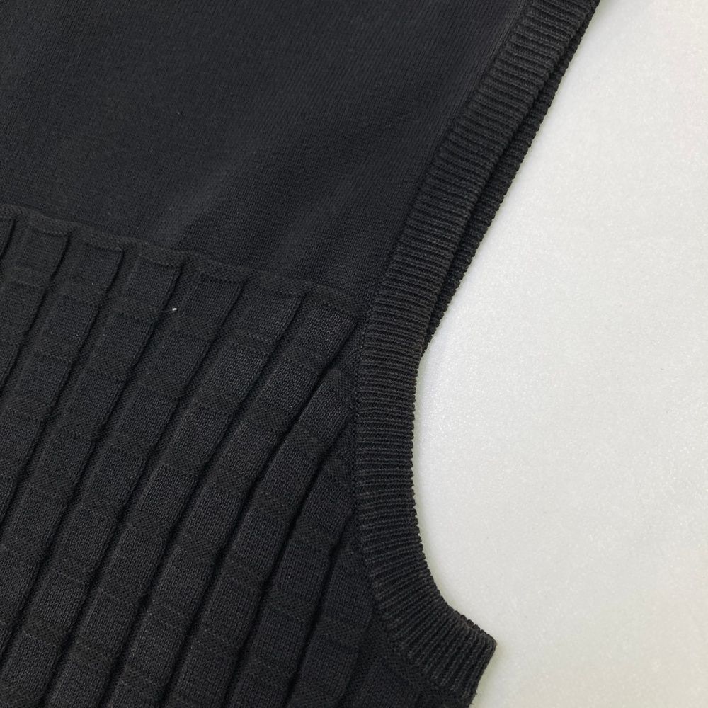 DESCENTE - DESCENTE GOLF ニット ワンピース size S サイズ：S DESCENTE GOLF デサントゴルフ ノースリーブ ニット