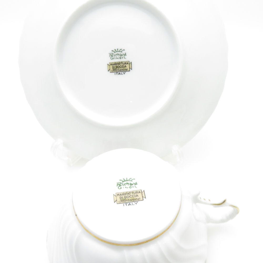 エルバ ティーカップ＆ソーサー