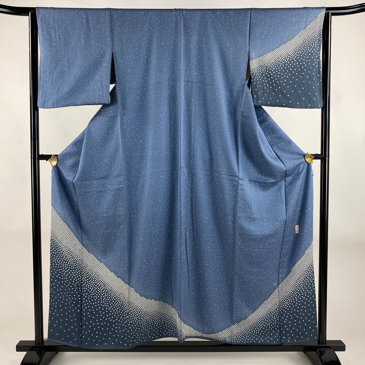 付下げ 身丈155.5cm 裄丈64.5cm M 袷 落款 幾何学模様 疋田柄 絞り 金彩 青灰色 正絹 秀品