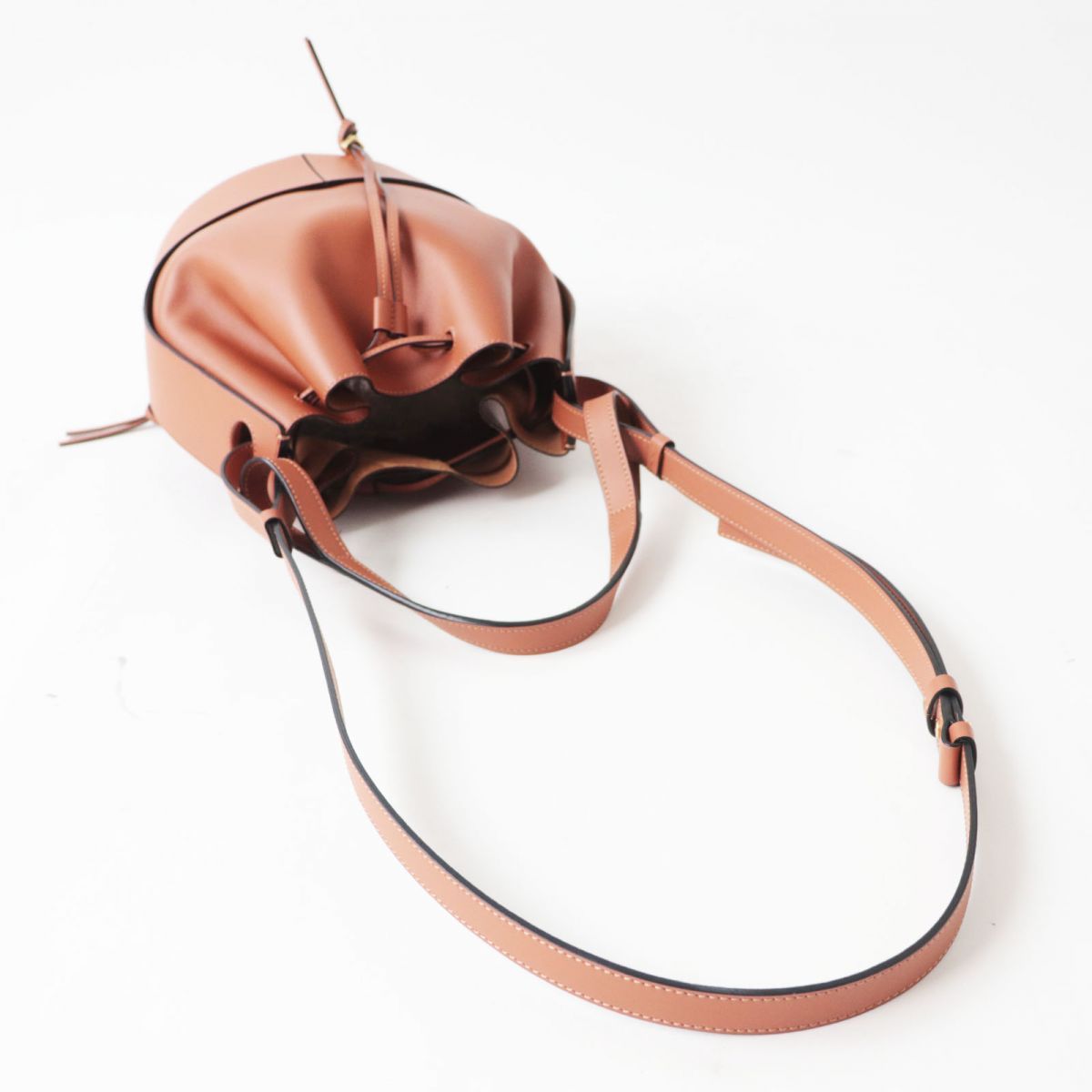 極美品◎LOEWE ロエベ 326.75AC30 BALLOON バルーンバッグ ミディアム 